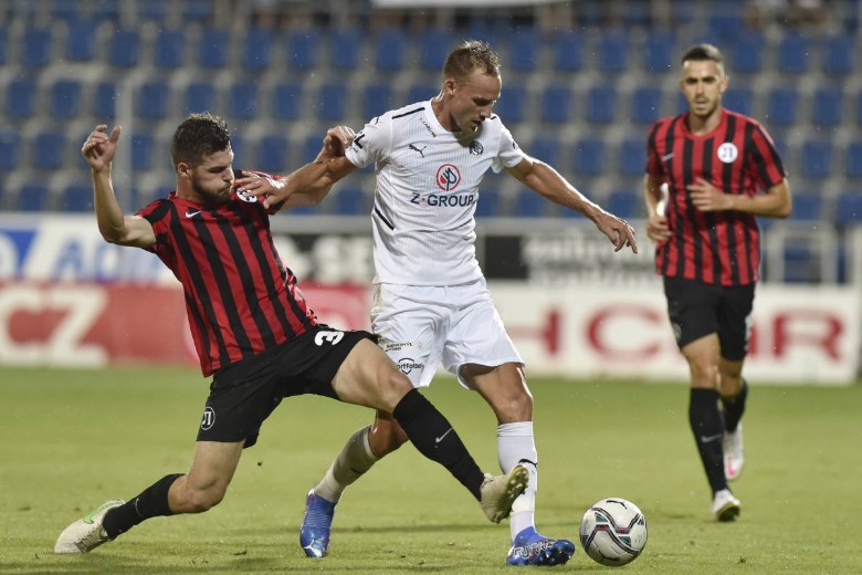 Nhận định, Soi kèo Botev Vratsa vs Slavia Sofia, 22h30 ngày 24/11: Điểm số quý giá - Ảnh 1