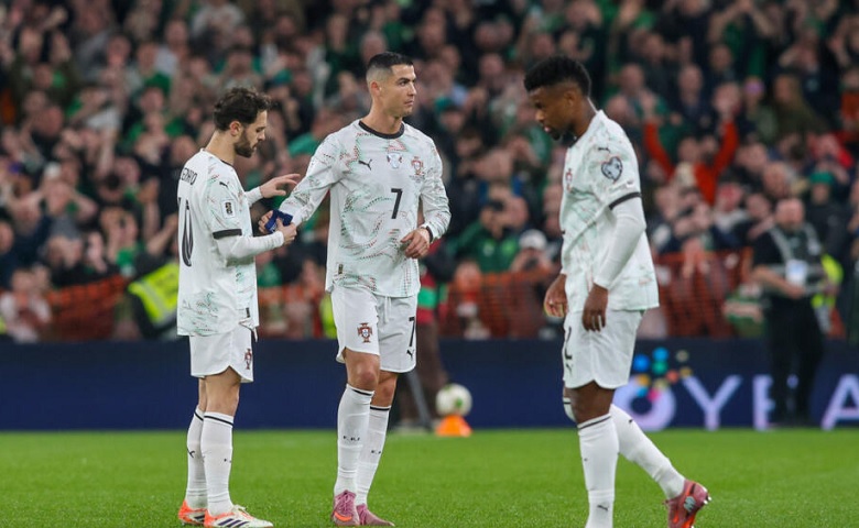 FIFA ra án phạt đặc biệt với Ronaldo - Ảnh 1