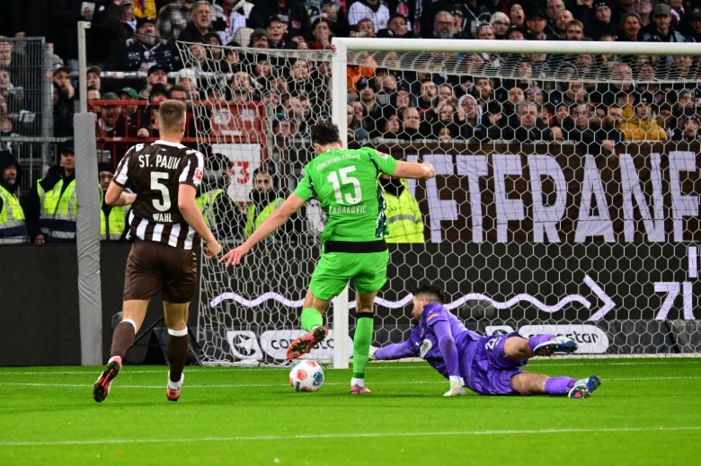 Nhận định, Soi kèo Monchengladbach vs St. Pauli, 0h00 ngày 3/12: Tứ kết gọi tên - Ảnh 2