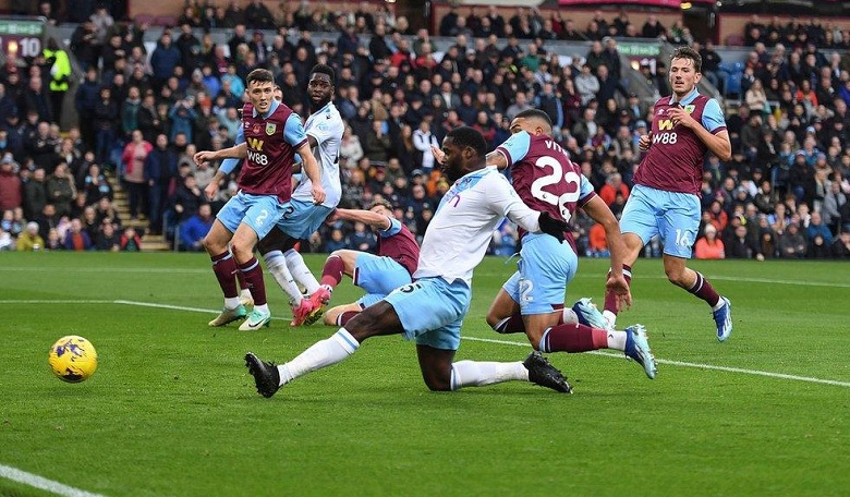 Nhận định, Soi kèo Burnley vs Crystal Palace 2h30 ngày 4/12: Khó khăn chưa dứt - Ảnh 1