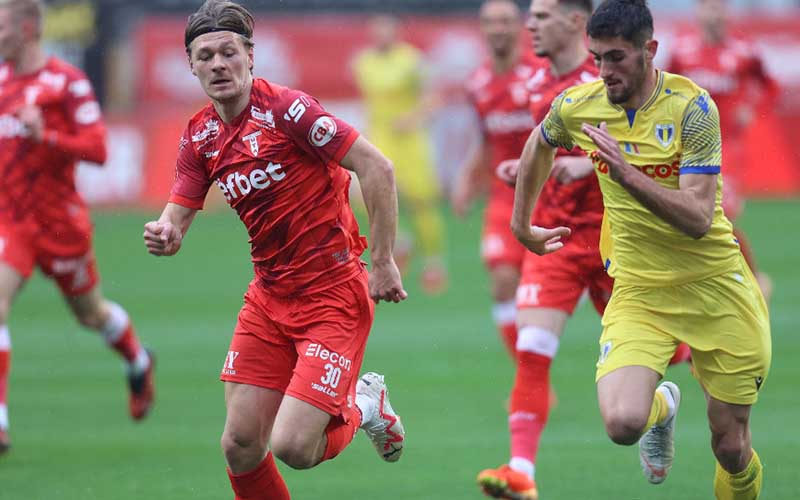 Nhận định, Soi kèo UTA Arad vs Petrolul Ploiesti 22h30 ngày 8/12: Nối dài mạch thắng - Ảnh 1