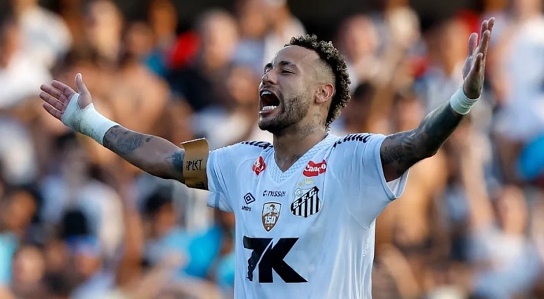 Neymar chuẩn bị lên bàn mổ sau khi giúp Santos trụ hạng - Ảnh 1