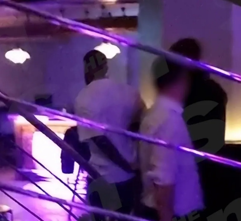 Tiền đạo ĐT Anh bị bắt vì tấn công người hâm mộ - Ảnh 2