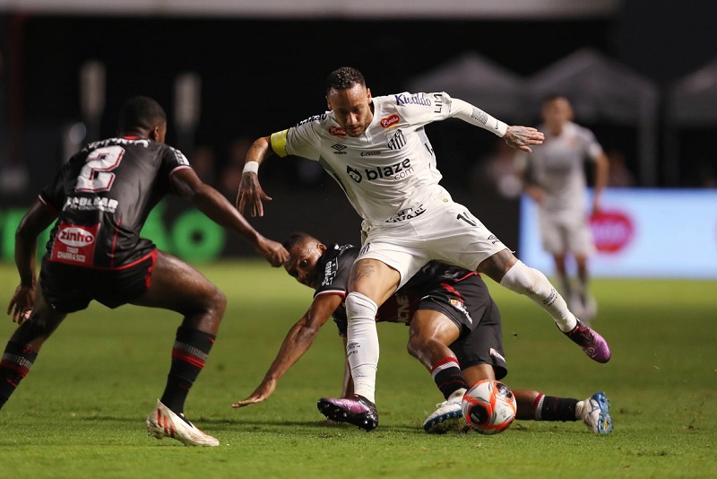 Neymar nhận lời đề nghị mới từ Santos - Ảnh 1