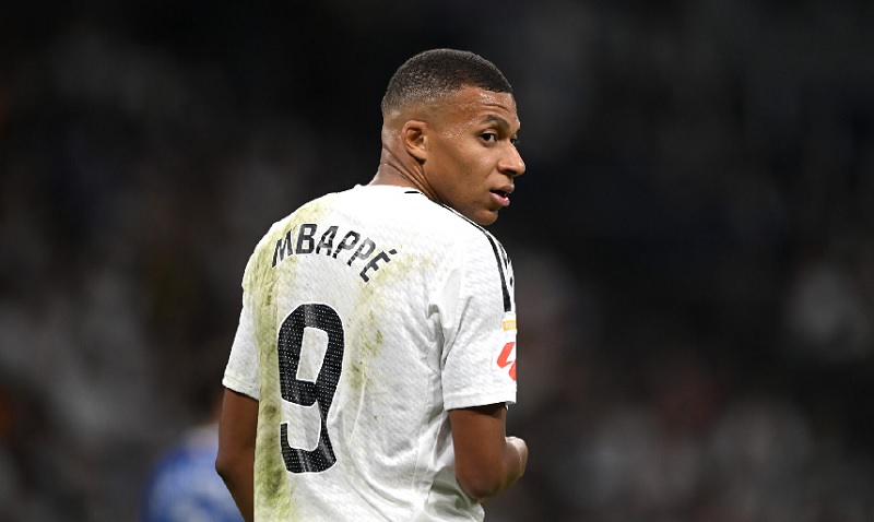 Al Hilal ra giá 350 triệu euro cho Mbappe - Ảnh 1