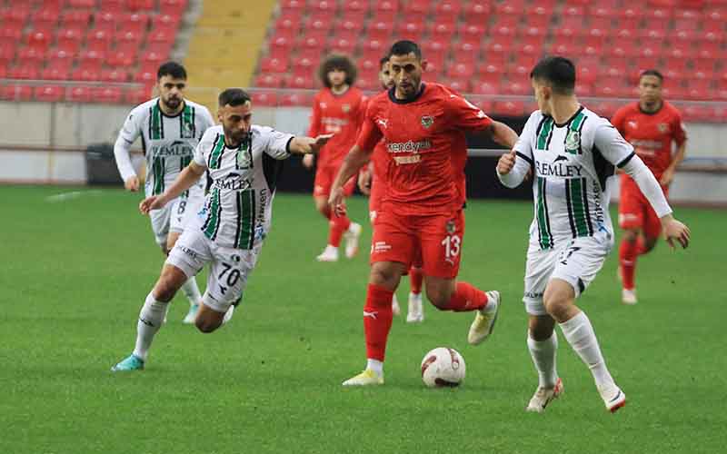 Nhận định, Soi kèo Sakaryaspor vs Hatayspor 0h00 ngày 16/12: Cơ hội cho khách - Ảnh 1