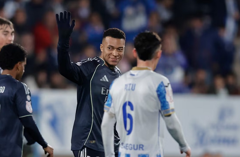 Mbappe tiến sát kỷ lục của Ronaldo - Ảnh 1