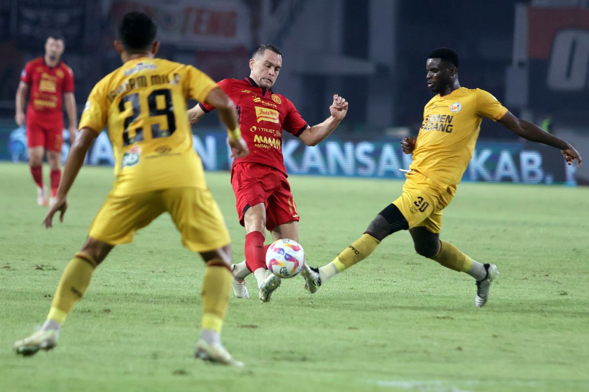 Nhận định, Soi kèo Semen Padang vs Persija Jakarta 19h00 ngày 22/12: Phong độ trái dấu - Ảnh 4