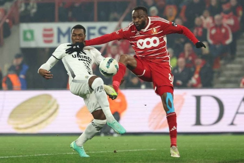 Nhận định, Soi kèo Standard Liege vs Sint-Truidense 00h30 ngày 27/12 - Ảnh 1