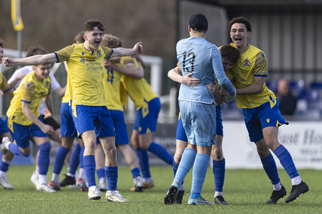 Nhận định, Soi kèo Briton Ferry vs Barry Town, 19h30 ngày 31/12: Tiếp đà thăng hoa - Ảnh 4