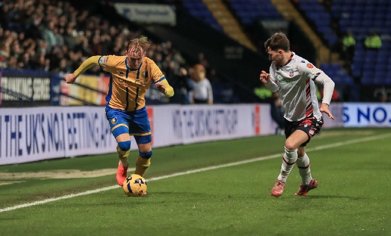 Nhận định, Soi kèo Mansfield vs Bradford City 22h00 ngày 1/1: Chủ nhà yếu thế - Ảnh 1