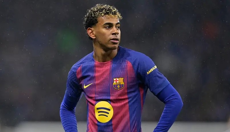 Vì sao Yamal ngồi dự bị ở bán kết Siêu cúp Tây Ban Nha? - Ảnh 1