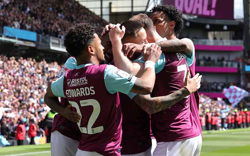 Nhận định, Soi kèo Burnley vs Millwall 22h00 ngày 10/1: Chủ nhà khó thắng - Ảnh 1