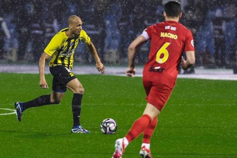 Nhận định, Soi kèo Al-Qadsiah vs Al-Fayha, 21h45 ngày 14/1: Tiếp tục đua tranh - Ảnh 1