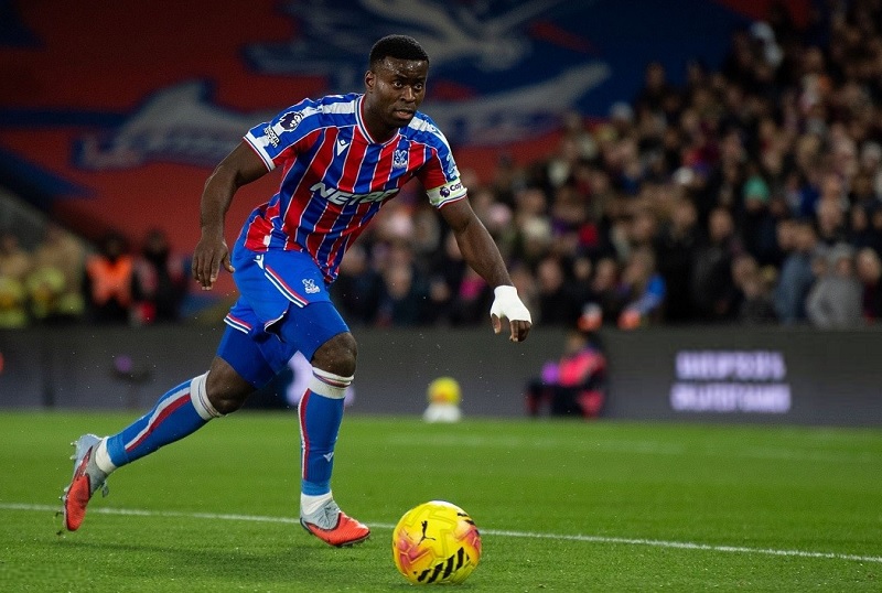 Man City đã chi bao nhiêu tiền để vá hàng thủ từ thời Pep Guardiola? - Ảnh 1