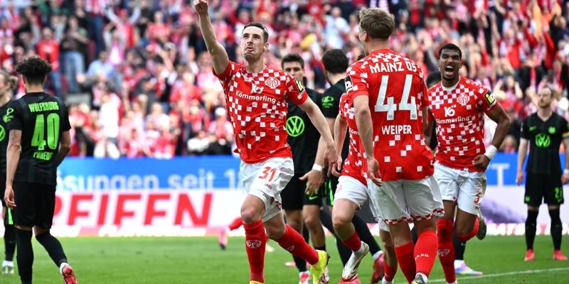 Nhận định, Soi kèo Mainz 05 vs Wolfsburg 21h30 ngày 24/1: Điểm tựa sân nhà - Ảnh 1