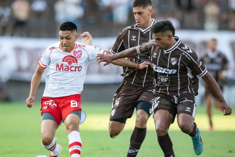 Nhận định, Soi kèo Platense vs Instituto 3h ngày 27/1 - Ảnh 1
