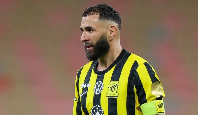 Benzema gây sốc với quyết định từ chối thi đấu cho Al Ittihad - Ảnh 1