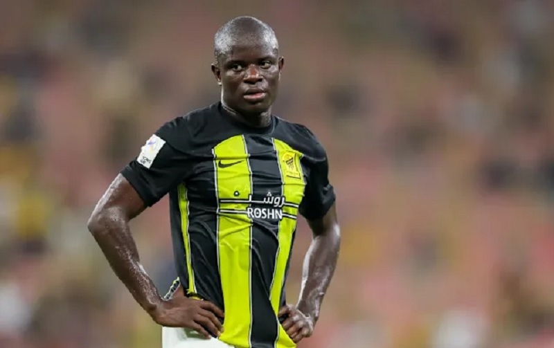 Thương vụ Kante trở lại châu Âu đổ bể vì lý do khó tin - Ảnh 1