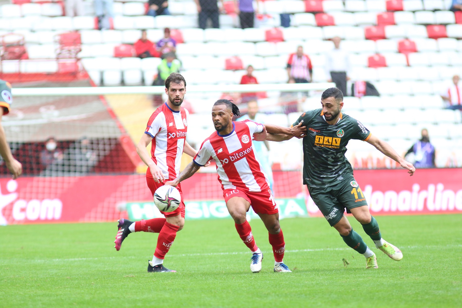 Nhận định, Soi kèo Boluspor vs Alanyaspor 17h00 ngày 4/2: Trở lại mặt đất - Ảnh 4