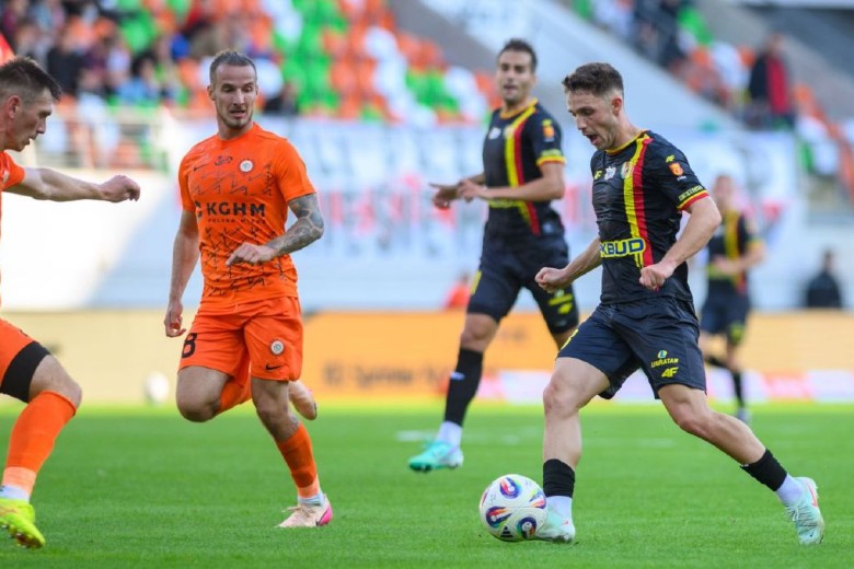Nhận định, Soi kèo Korona Kielce vs Zaglebie Lubin, 0h00 ngày 7/2: Điểm tựa sân nhà - Ảnh 1