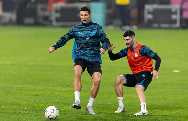 Ronaldo ‘hạ nhiệt’, đồng ý trở lại thi đấu cho Al Nassr - Ảnh 2