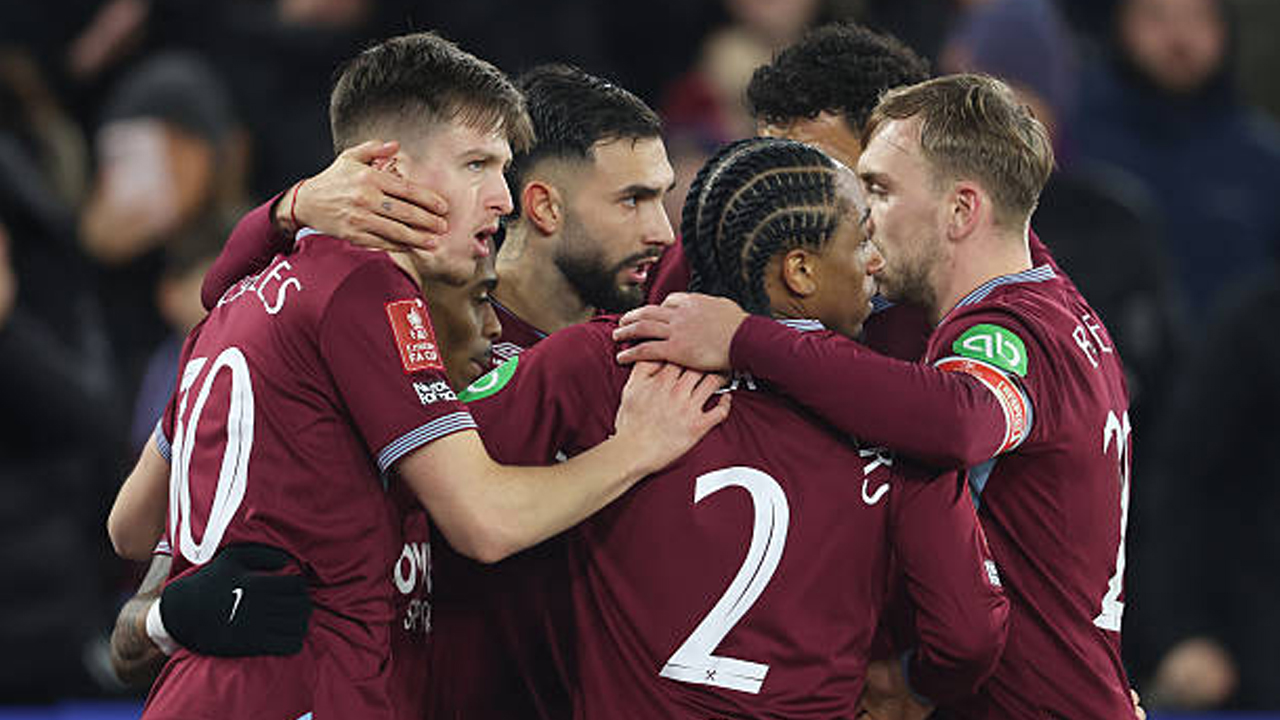 Nhận định, Soi kèo Burton Albion vs West Ham, 19h15 ngày 14/2: Mạnh được yếu thua - Ảnh 3