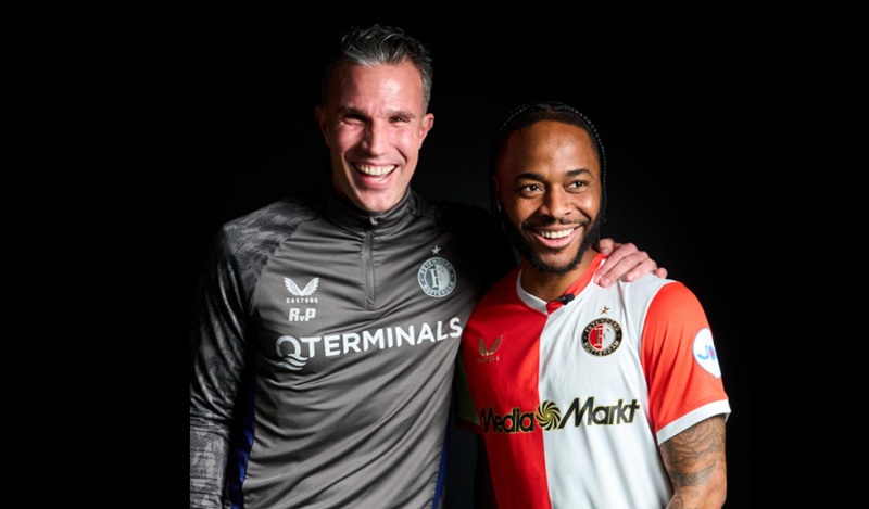 Sterling chưa được phép tập luyện tại đội bóng mới - Ảnh 2