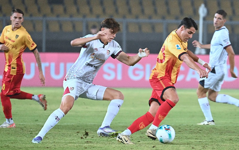 Nhận định, Soi kèo Cagliari vs Lecce 2h45 ngày 17/2: Giữ lại 3 điểm - Ảnh 1