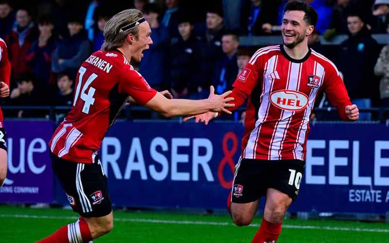 Nhận định, Soi kèo Exeter City vs Wycombe Wanderers 2h45 ngày 18/2: Điểm tựa sân nhà - Ảnh 1