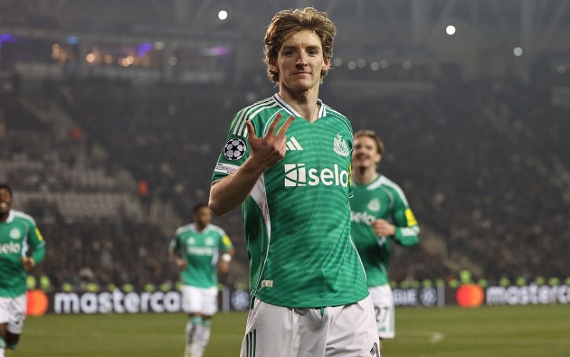 Anthony Gordon lập kỷ lục vô tiền khoáng hậu tại Cúp C1 châu Âu - Ảnh 1