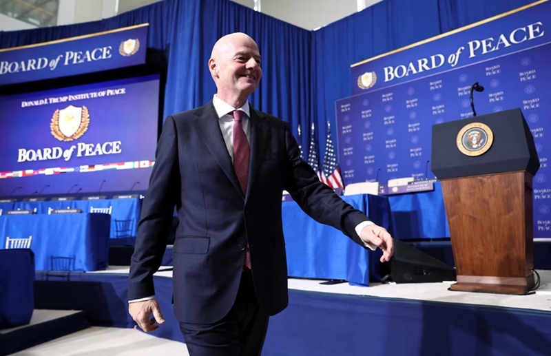 Chủ tịch FIFA Gianni Infantino vướng cuộc điều tra bất ngờ - Ảnh 1