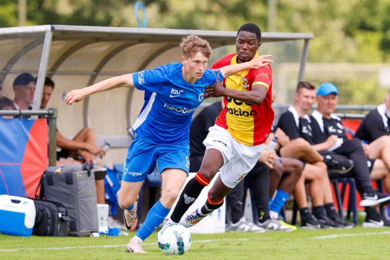 Nhận định, Soi kèo Genk vs Standard Liege, 19h30 ngày 22/2: Cầm chân nhau nhóm giữa - Ảnh 1