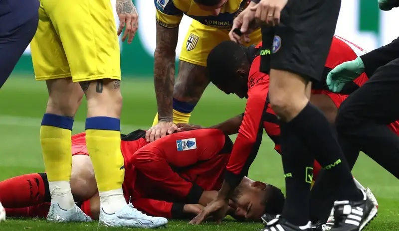 Loftus-Cheek phải lên bàn mổ sau chấn thương kinh hoàng - Ảnh 1