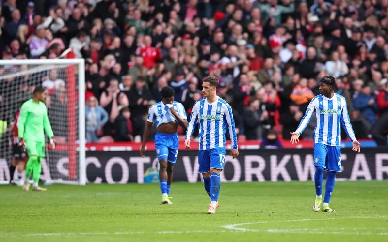 Sheffield Wednesday viết trang sử đen tối nhất lịch sử CLB  - Ảnh 1