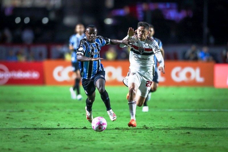 Nhận định, Soi kèo Coritiba vs Sao Paulo 05h30 ngày 26/02: Khách lấn chủ - Ảnh 1