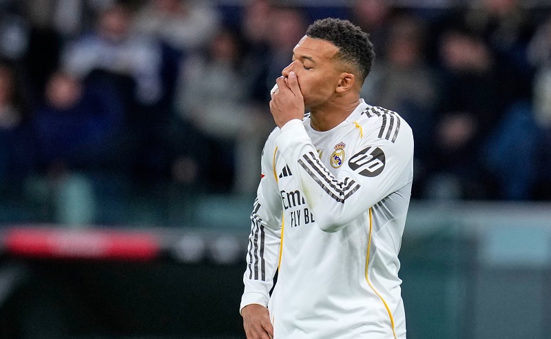 Mbappe nguy cơ phải lên bàn mổ - Ảnh 1