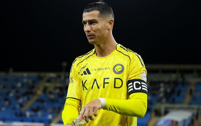 Al Nassr xác nhận Ronaldo dính chấn thương gân kheo - Ảnh 2