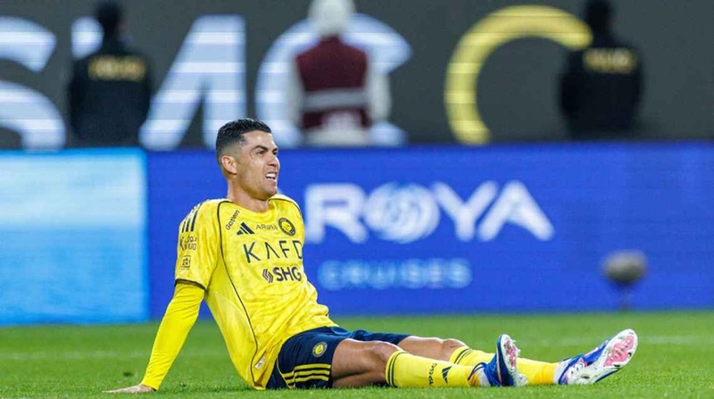 Chấn thương của Ronaldo nghiêm trọng hơn dự đoán - Ảnh 2