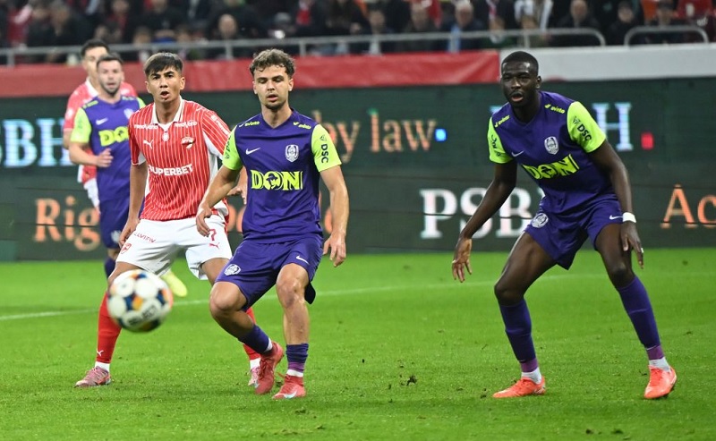 Nhận định, Soi kèo CFR Cluj vs Dinamo Bucuresti 1h00 ngày 10/3: Đi vào tử địa - Ảnh 1