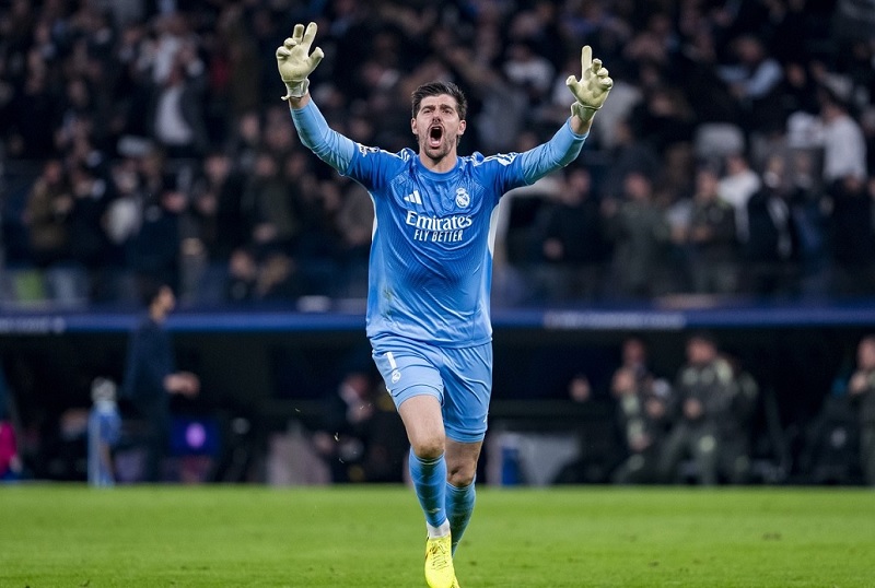 Courtois lập cột mốc khó tin trong ngày Real Madrid hạ gục Man City - Ảnh 1