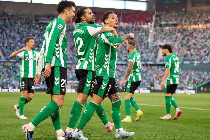 Soi kèo phạt góc Panathinaikos vs Real Betis, 00h45 ngày 13/03 - Ảnh 1