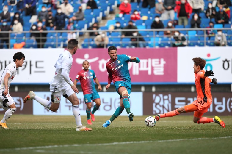 Nhận định, Soi kèo Daejeon vs Gimcheon Sangmu, 14h30 ngày 14/3: Tiếp tục chia điểm - Ảnh 1