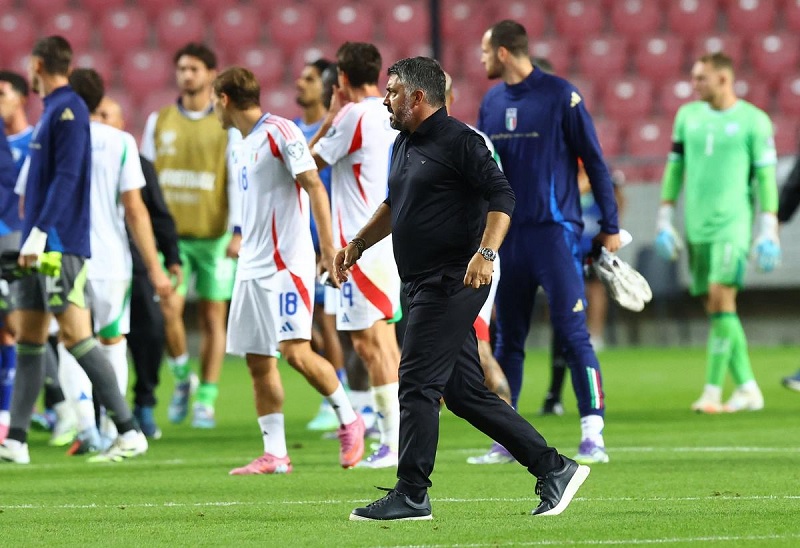 ĐT Italia nhận đòn đau trước vòng play-off World Cup - Ảnh 2