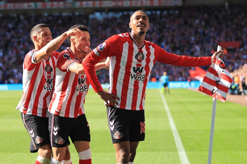 Soi kèo phạt góc Sunderland vs Brighton, 22h00 ngày 14/03 - Ảnh 1