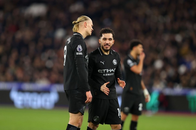 Kém Arsenal 9 điểm, Man City vẫn còn hy vọng nhờ kỳ tích trong quá khứ - Ảnh 1