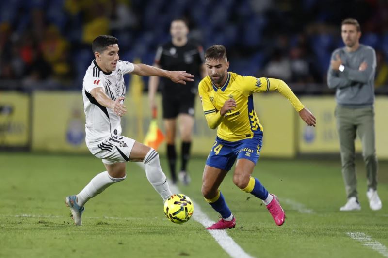 Nhận định, Soi kèo Albacete vs Las Palmas 02h30 ngày 17/03: Khách lấn chủ - Ảnh 1