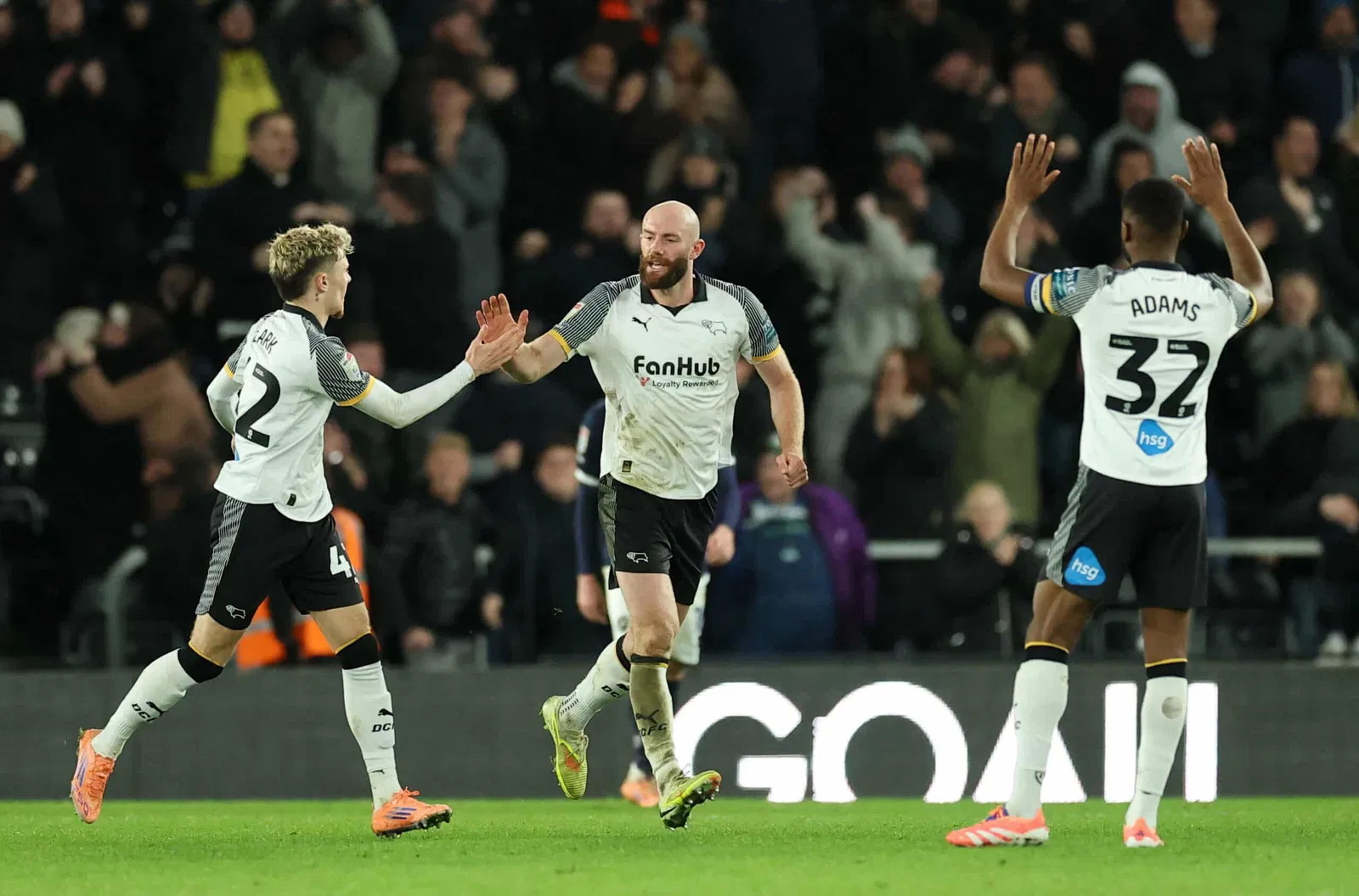 Nhận định, Soi kèo Porthsmouth vs Derby County, 03h00 ngày 17/3: Trận đấu bản lề - Ảnh 1