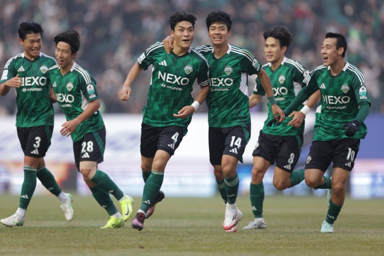 Nhận định, Soi kèo Jeonbuk Hyundai Motors vs Anyang, 17h30 ngày 18/3: Tân binh bay cao - Ảnh 1