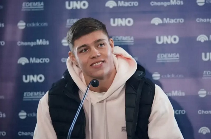 ĐT Argentina công bố danh sách triệu tập với nhiều cái tên lạ lẫm - Ảnh 1